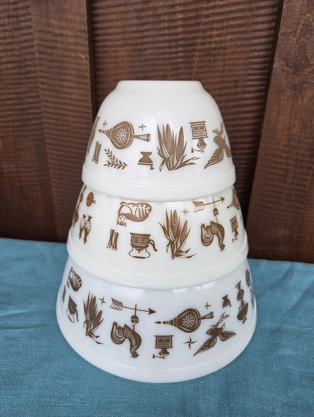 Pyrex Early American White Mixing Bowls Set 401 402 403